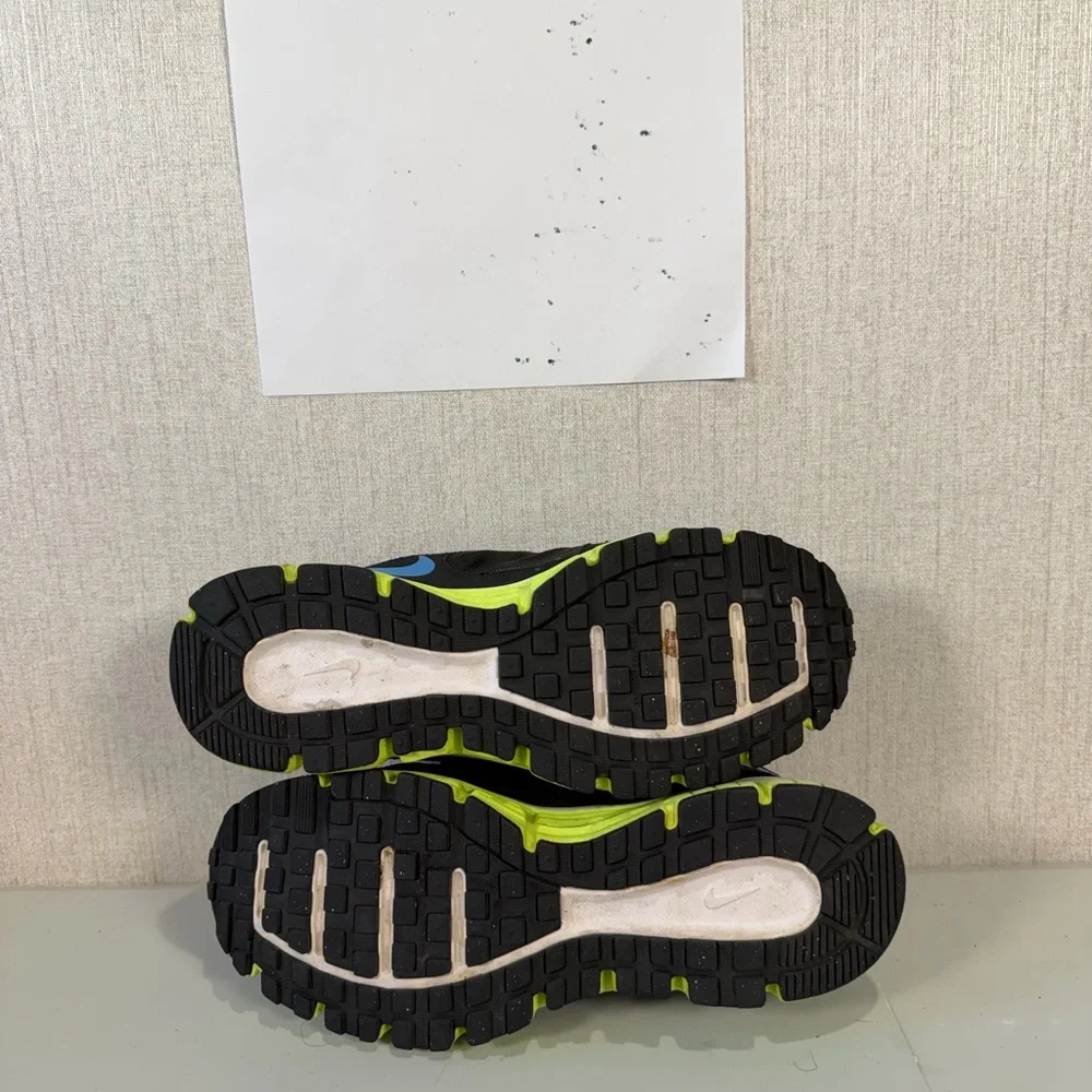 Nike Kids Black‎ and Neon Green Sneakers